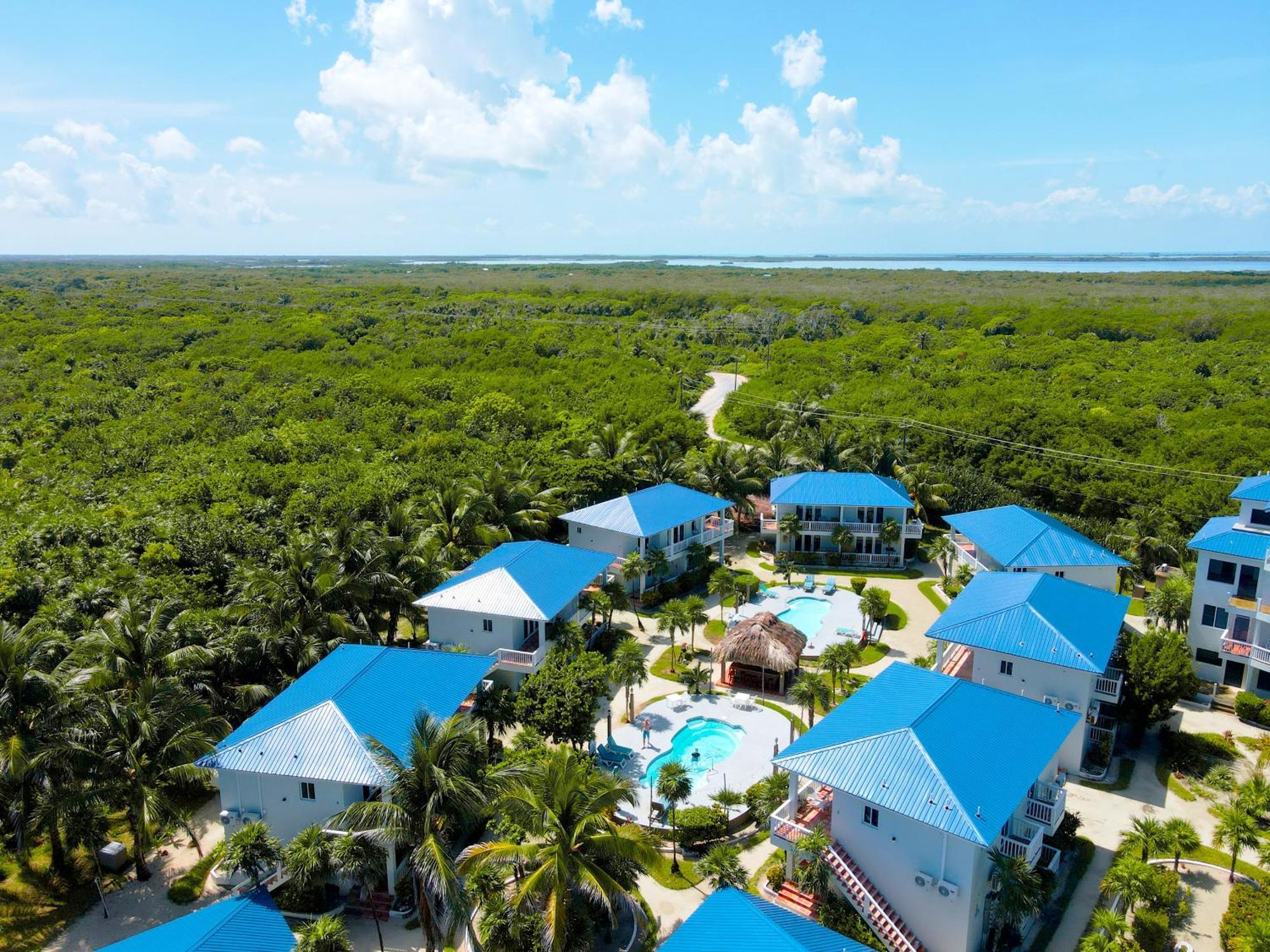 Sapphire Beach Resort San Pedro  Exterior foto